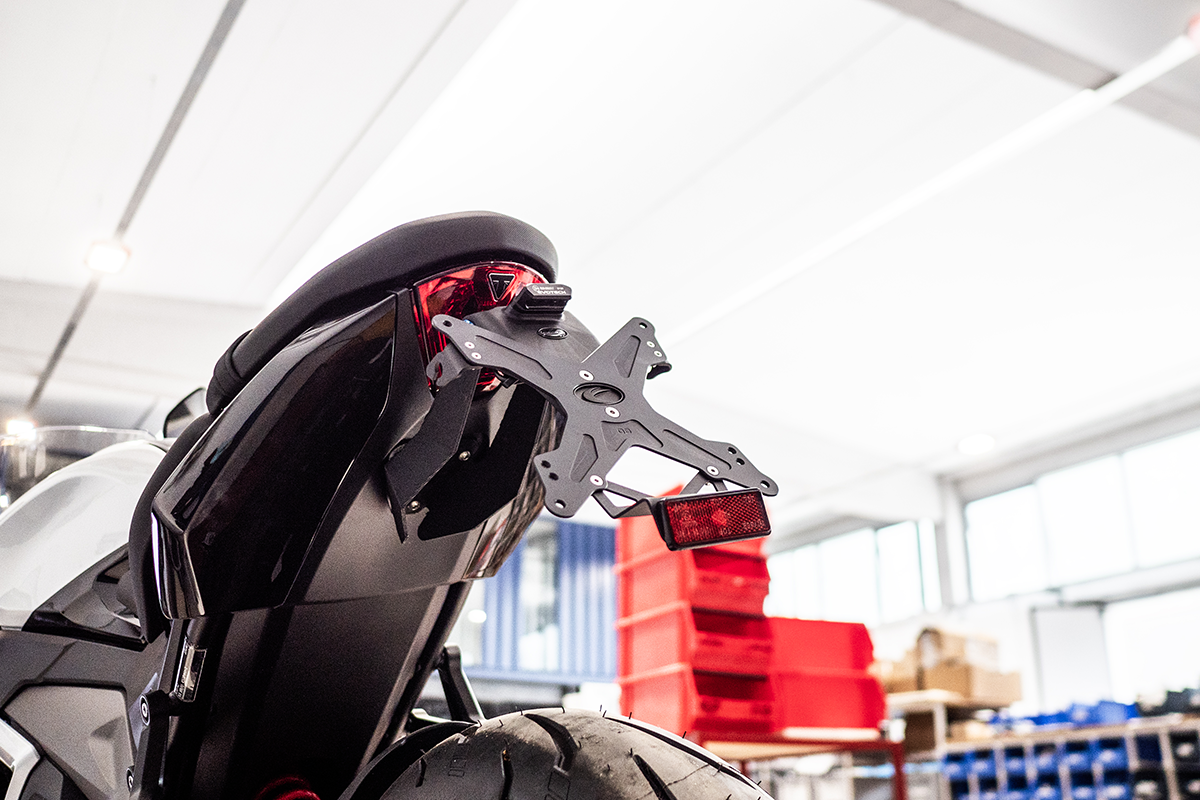 Triumph Daytona 660 2024 portatarga reg